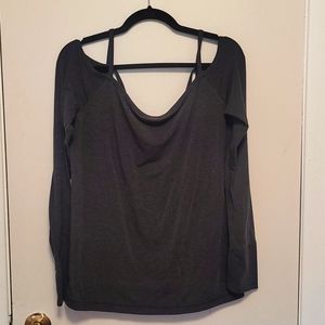 Jersey long sleeve low black top